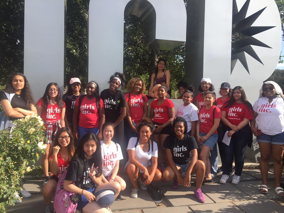 Girls Gain New Perspectives On Southern California College Tour Girls Inc Of Alameda County 9933